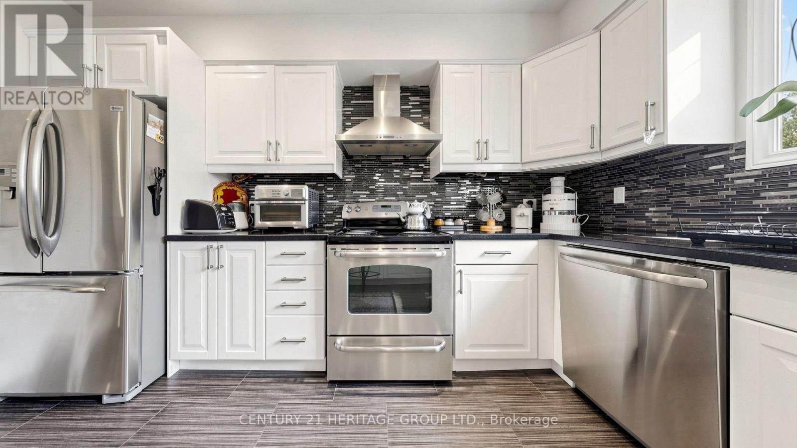 33 Tollerton Avenue, Toronto, Ontario  M2K 2H1 - Photo 12 - C13661128