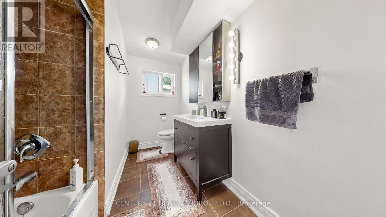 33 Tollerton Avenue, Toronto, Ontario  M2K 2H1 - Photo 30 - C13661128