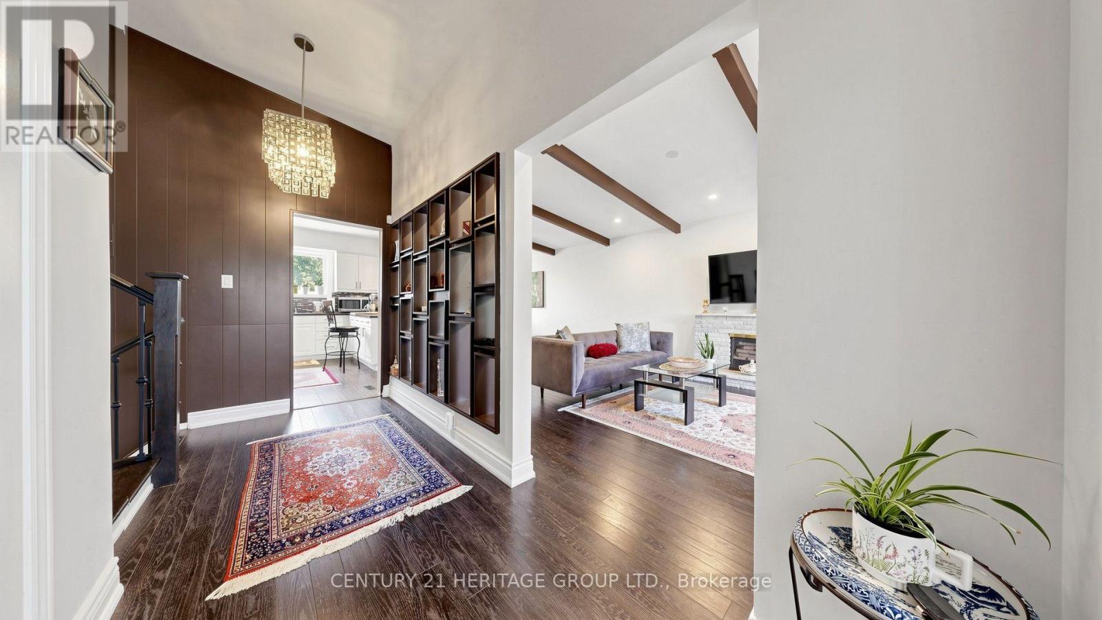 33 Tollerton Avenue, Toronto, Ontario  M2K 2H1 - Photo 6 - C13661128