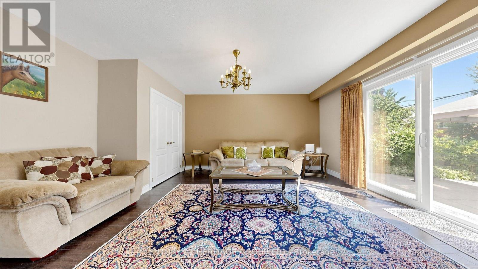 33 Tollerton Avenue, Toronto, Ontario  M2K 2H1 - Photo 7 - C13661128