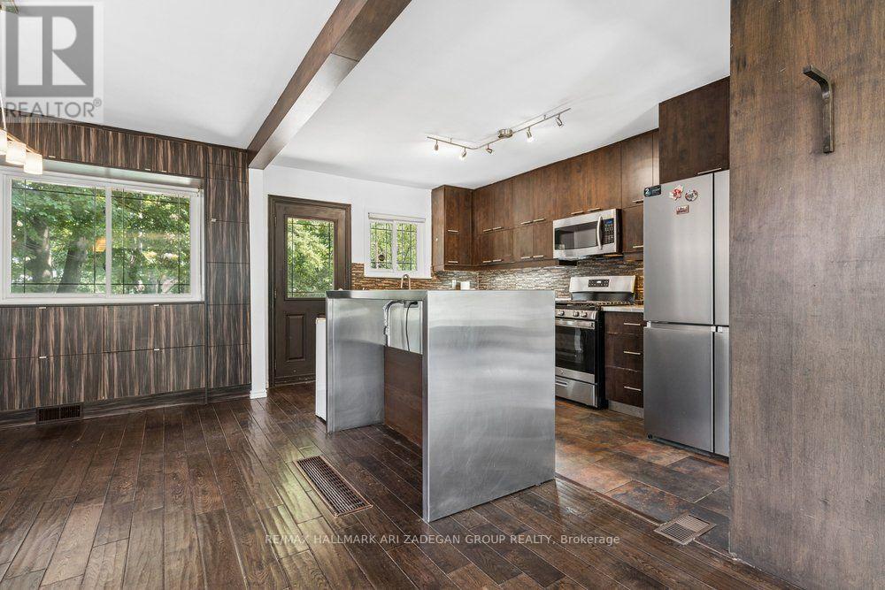 Main Fl - 231 Goulding Avenue, Toronto, Ontario  M2R 2P6 - Photo 15 - C13661140