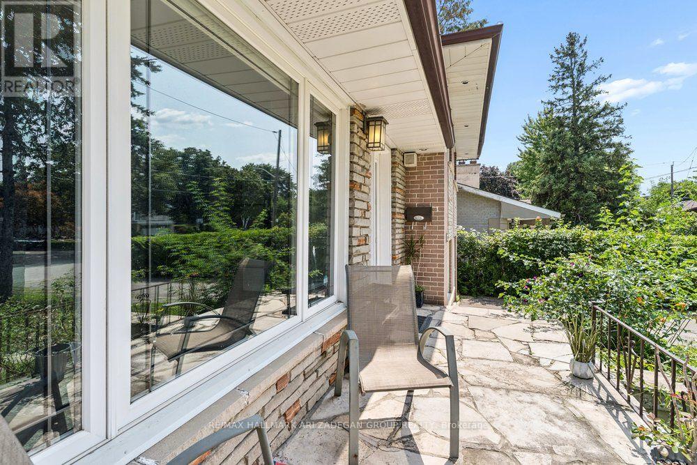 Main Fl - 231 Goulding Avenue, Toronto, Ontario  M2R 2P6 - Photo 6 - C13661140