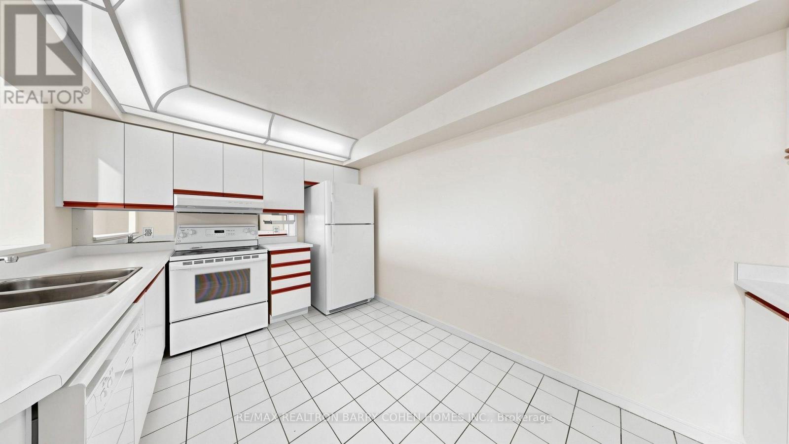 802 - 1121 Steeles Avenue W, Toronto, Ontario  M2R 2W7 - Photo 16 - C13661288