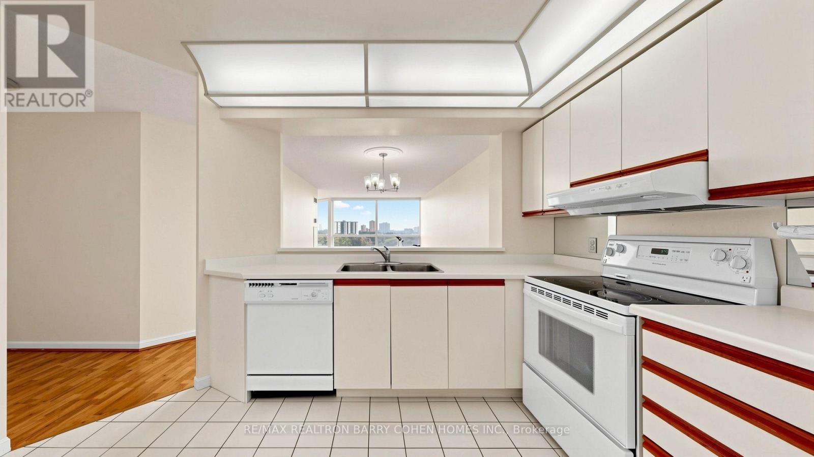 802 - 1121 Steeles Avenue W, Toronto, Ontario  M2R 2W7 - Photo 19 - C13661288
