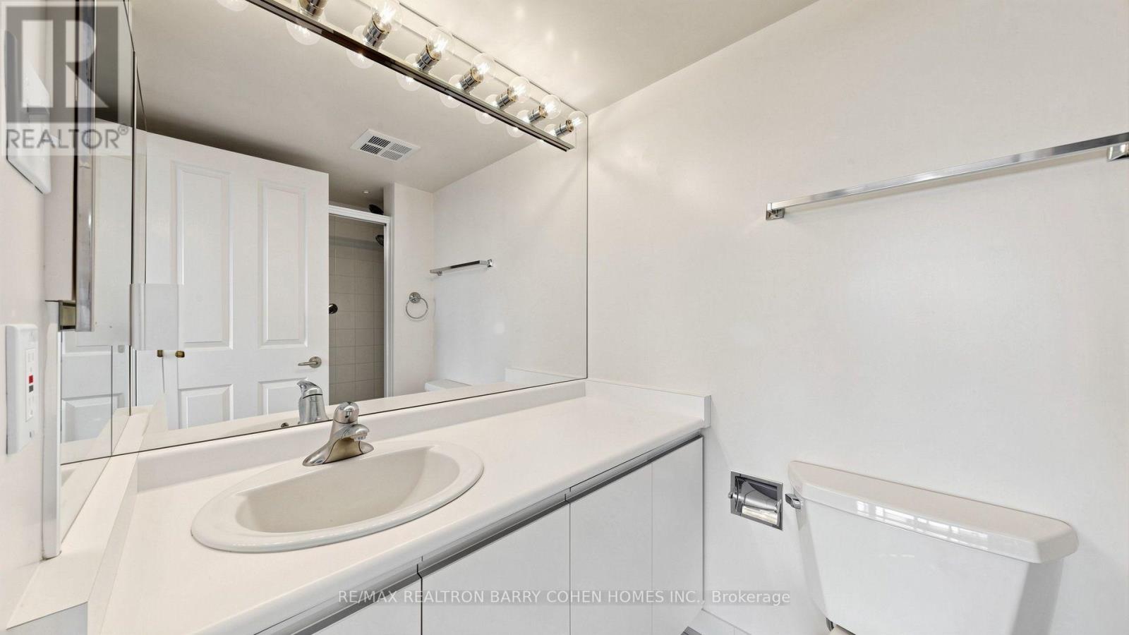 802 - 1121 Steeles Avenue W, Toronto, Ontario  M2R 2W7 - Photo 30 - C13661288