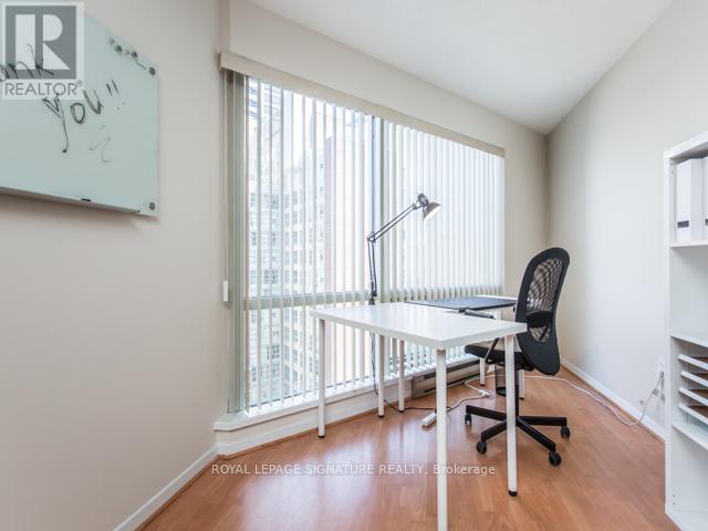 1007 - 1001 Bay Street, Toronto, Ontario  M5S 3A6 - Photo 15 - C13661302