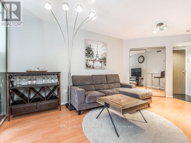 1007 - 1001 Bay Street, Toronto, Ontario  M5S 3A6 - Photo 18 - C13661302