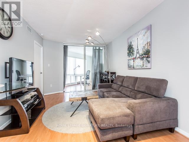 1007 - 1001 Bay Street, Toronto, Ontario  M5S 3A6 - Photo 7 - C13661302