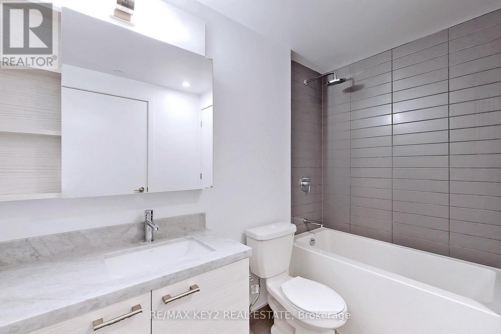 4210 - 2221 Yonge Street, Toronto, Ontario  M4S 0B8 - Photo 11 - C13661408