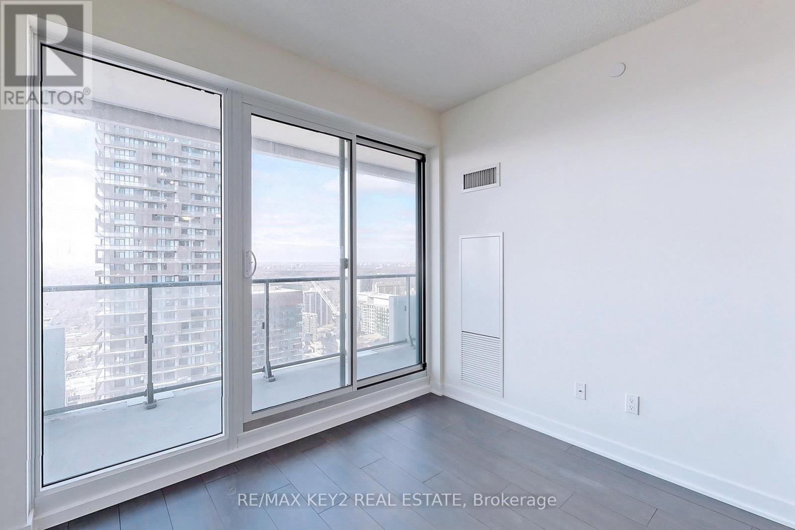 4210 - 2221 Yonge Street, Toronto, Ontario  M4S 0B8 - Photo 8 - C13661408