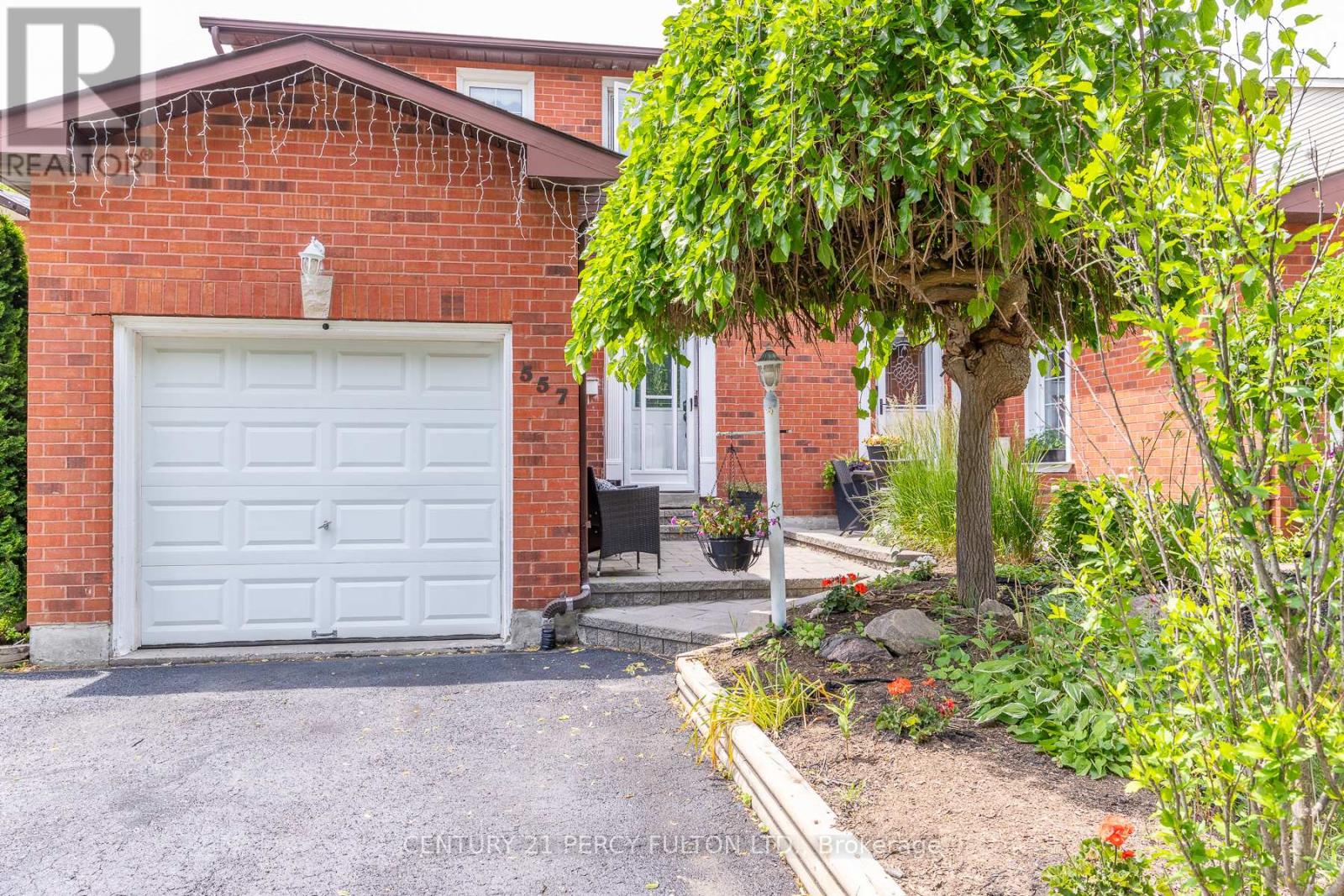 557 Cobblehill Drive, Oshawa, Ontario  L1K 1Y6 - Photo 3 - E13661100
