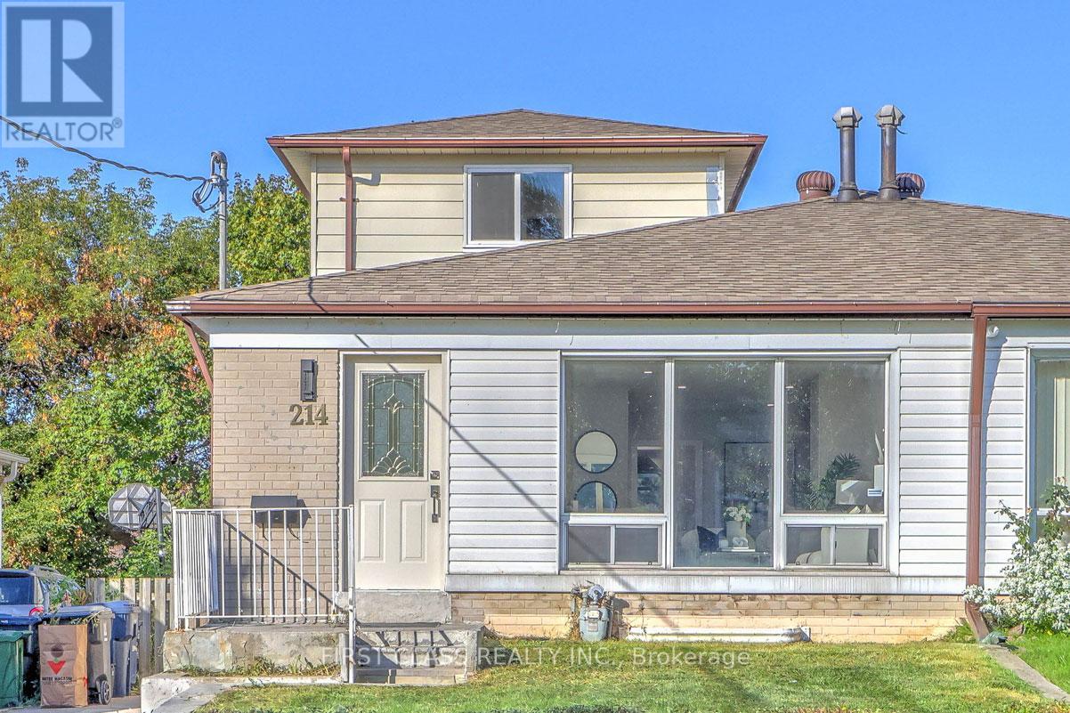 BASEMENT - 214 LINDEN AVENUE, Toronto, Ontario