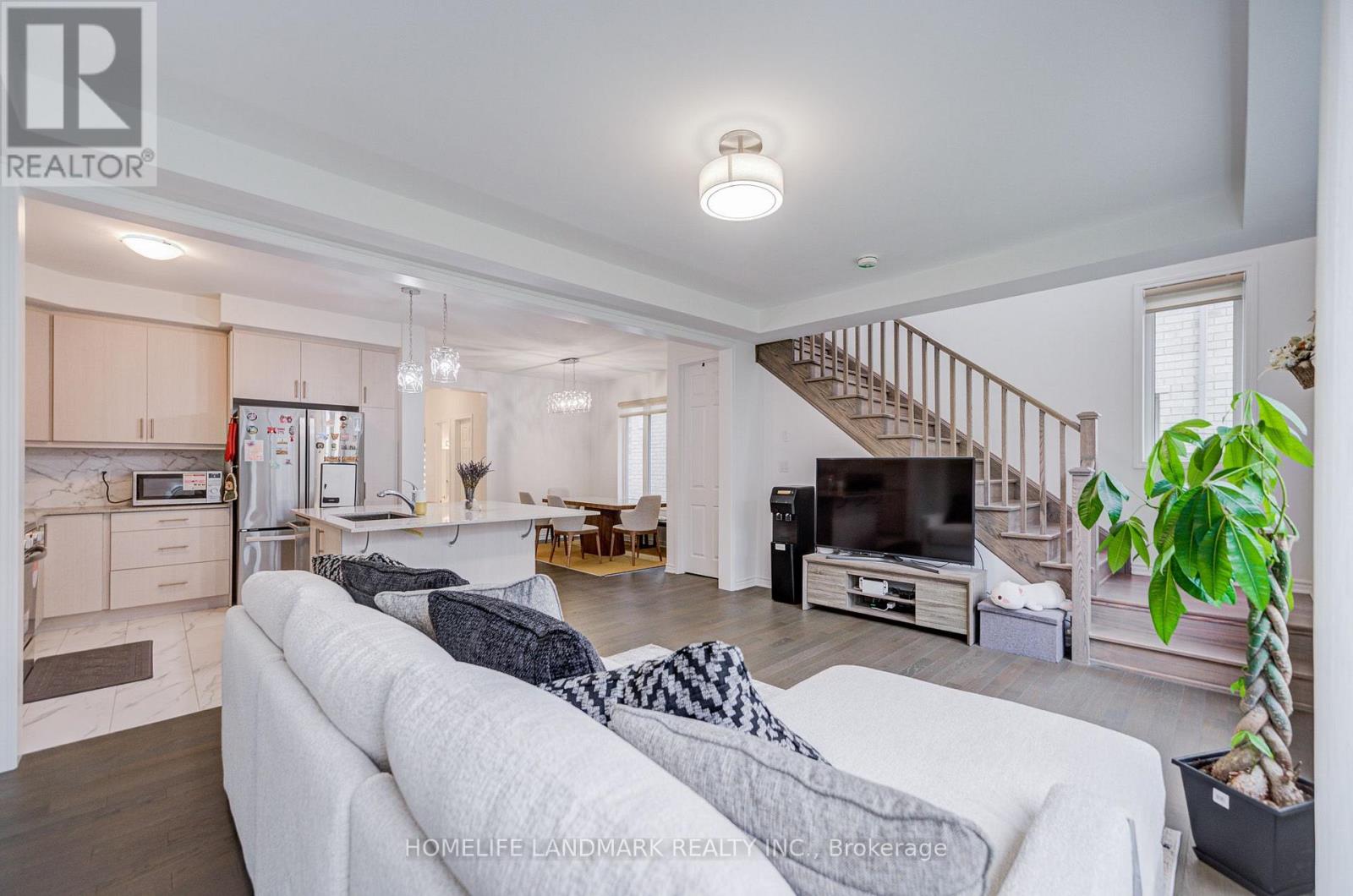1857 Weeping Willow Lane, Pickering, Ontario  L1Y 0B5 - Photo 21 - E13661286