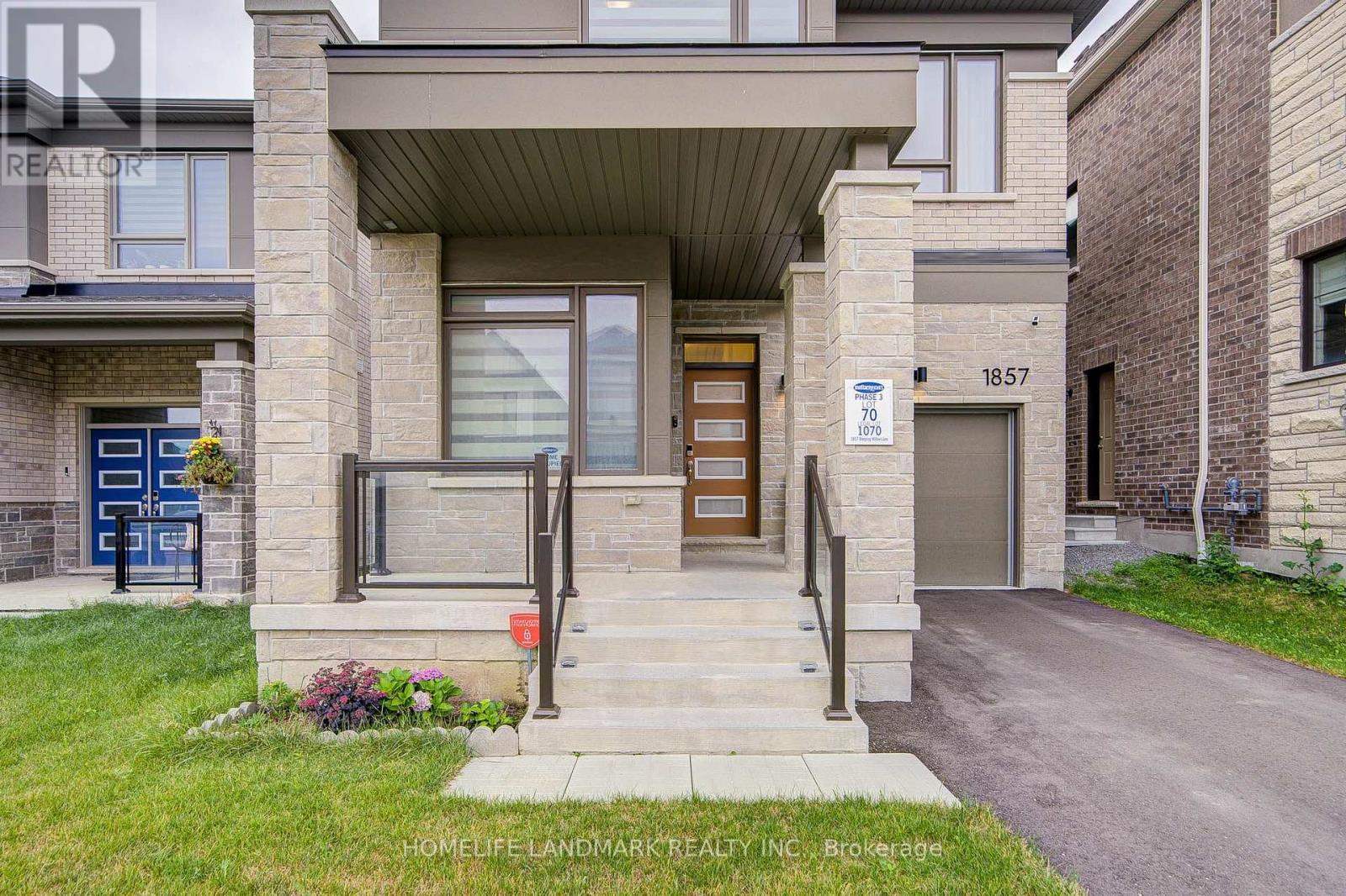 1857 Weeping Willow Lane, Pickering, Ontario  L1Y 0B5 - Photo 3 - E13661286