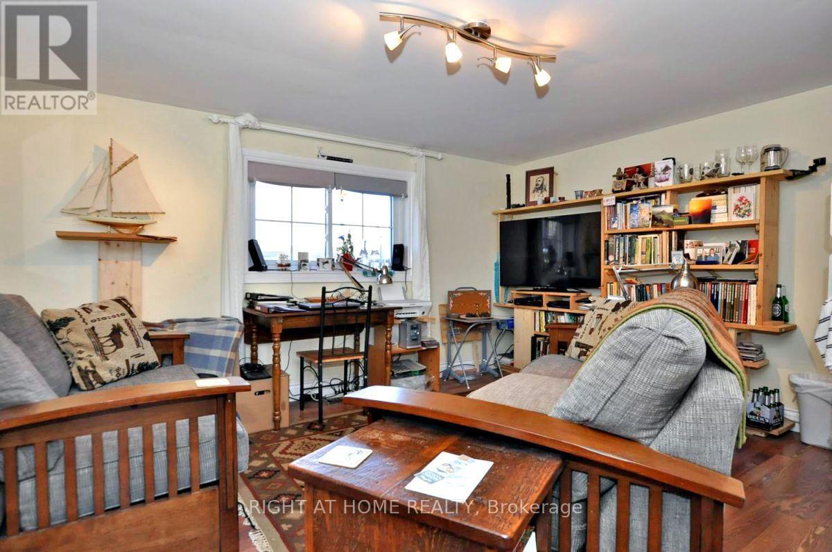 2 - 415 Lake Drive S, Georgina, Ontario  L4P 1P3 - Photo 2 - N13661086
