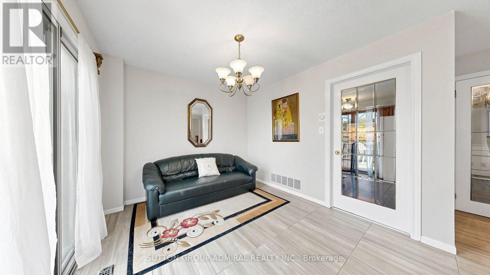 18 Richbell Street, Vaughan, Ontario  L4J 5W4 - Photo 14 - N13661216