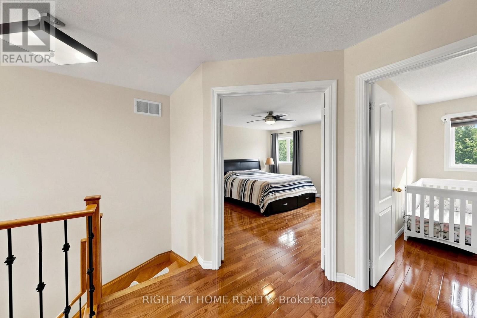 127 Humberland Drive, Richmond Hill, Ontario  L4E 3Y7 - Photo 14 - N13661282