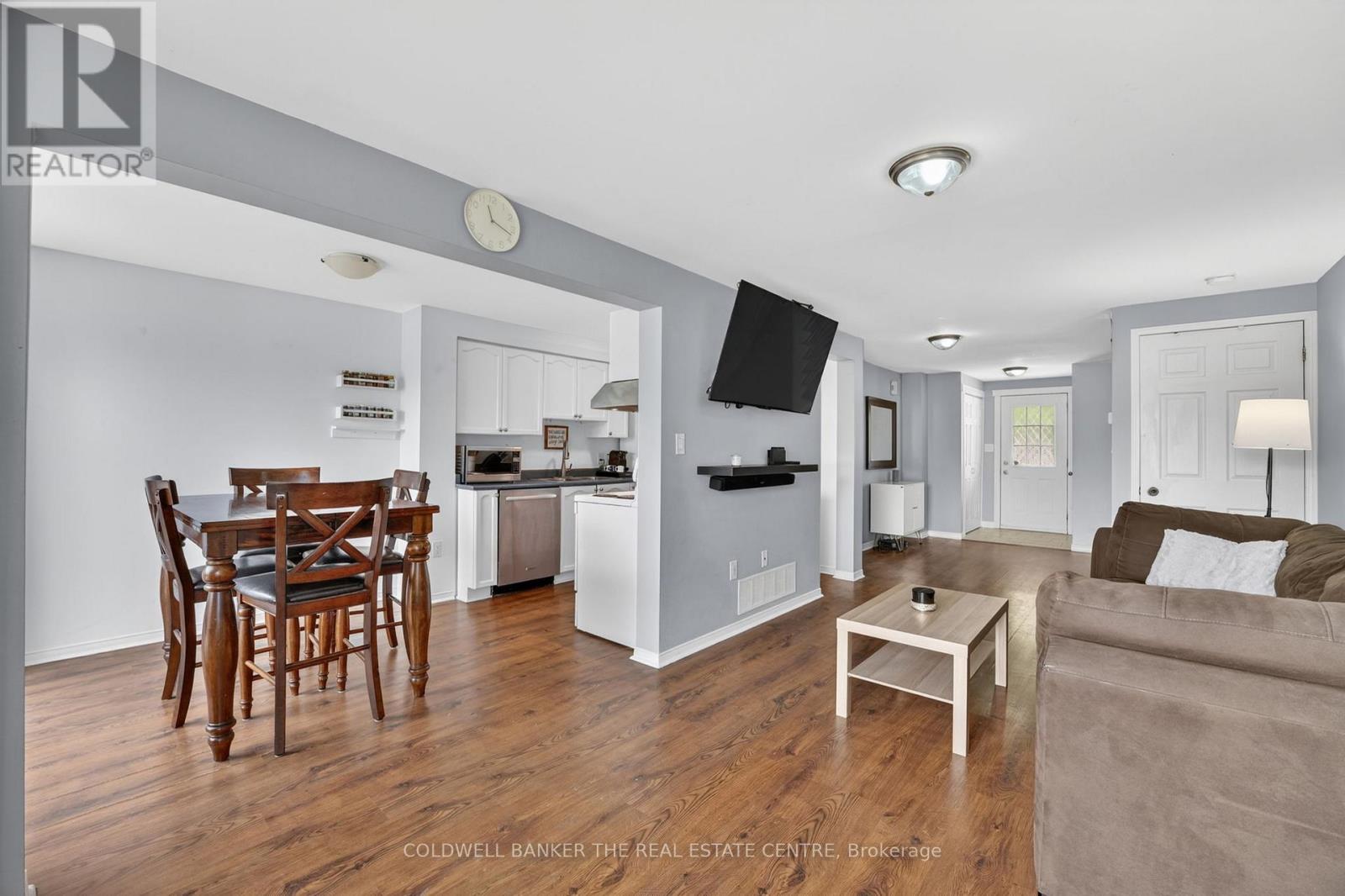 98 Cheltenham Road, Barrie, Ontario  L4M 6S7 - Photo 11 - S13661404