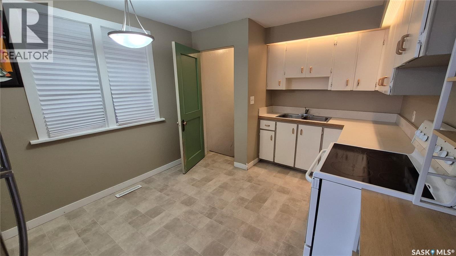2164 Reynolds Street, Regina, Saskatchewan  S4N 3N1 - Photo 12 - SK045105