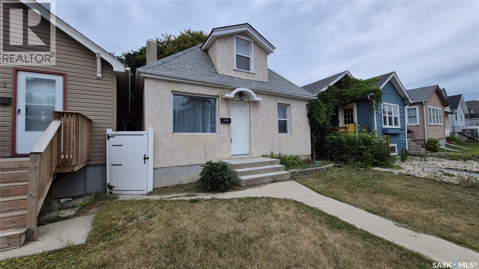 2164 Reynolds Street, Regina, Saskatchewan  S4N 3N1 - Photo 2 - SK045105