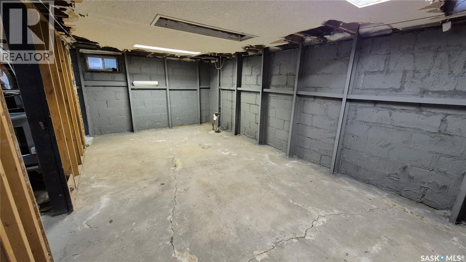 2164 Reynolds Street, Regina, Saskatchewan  S4N 3N1 - Photo 48 - SK045105