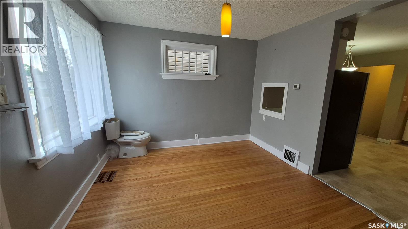 2164 Reynolds Street, Regina, Saskatchewan  S4N 3N1 - Photo 9 - SK045105