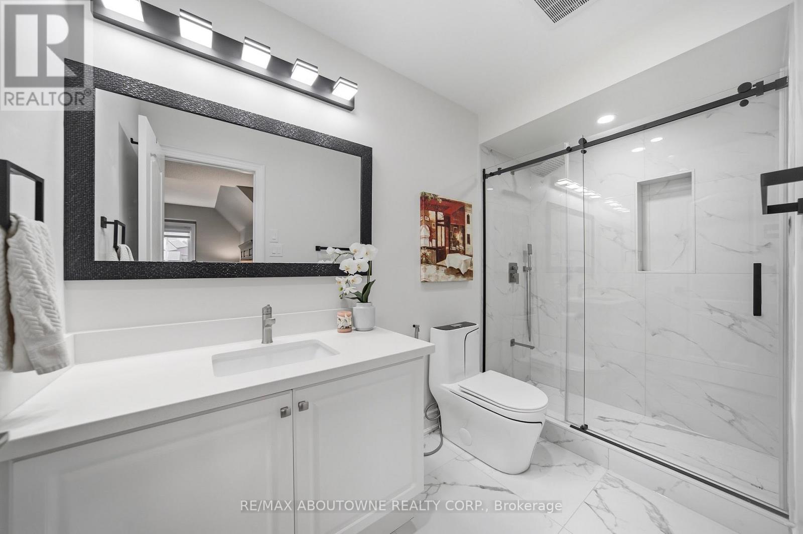 3408 Hideaway Place, Mississauga, Ontario  L5M 0A7 - Photo 32 - W13661082