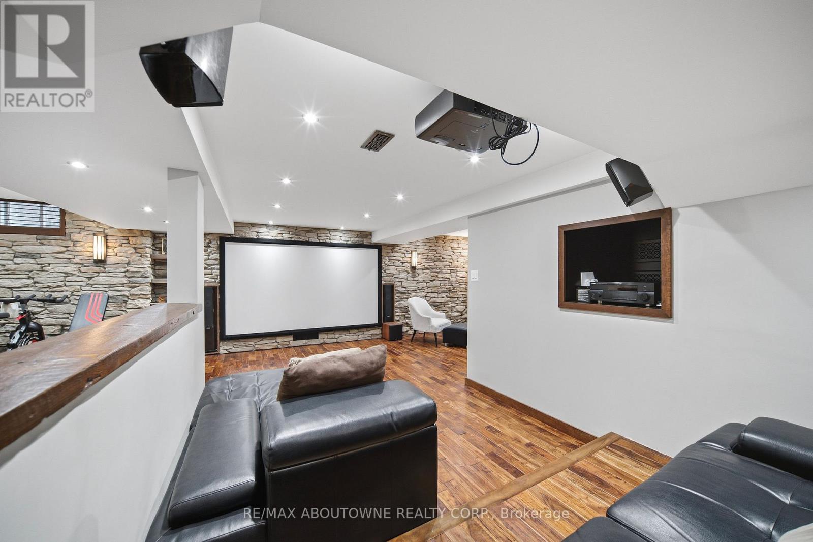 3408 Hideaway Place, Mississauga, Ontario  L5M 0A7 - Photo 41 - W13661082