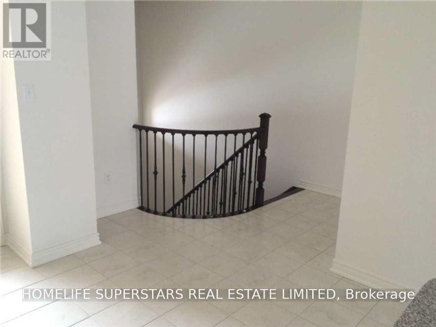 1 - 147 Inspire Boulevard, Brampton, Ontario  L6R 3X9 - Photo 3 - W13661134