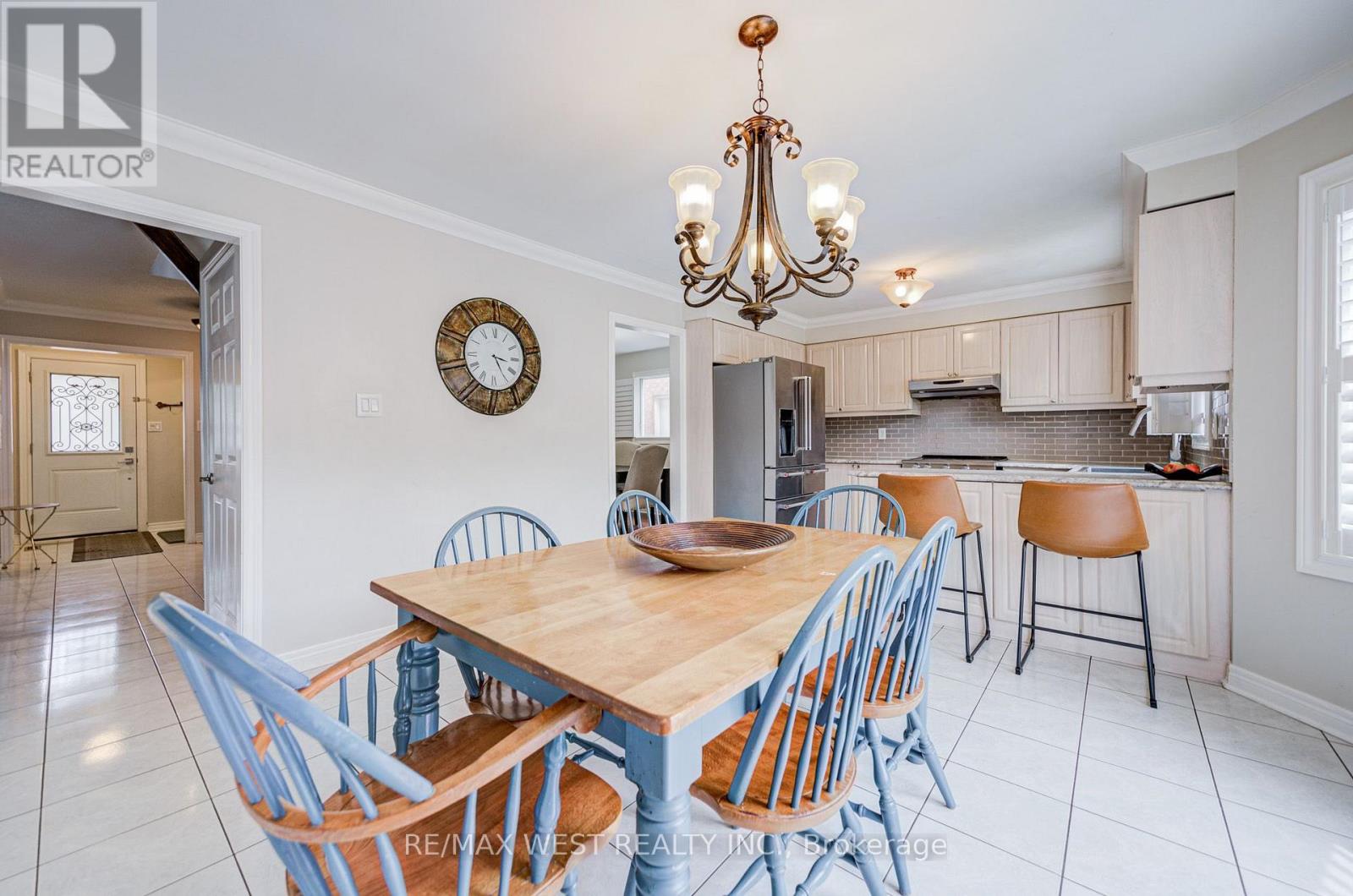 8 Ballycastle Crescent, Brampton, Ontario  L6Z 2V5 - Photo 22 - W13661204
