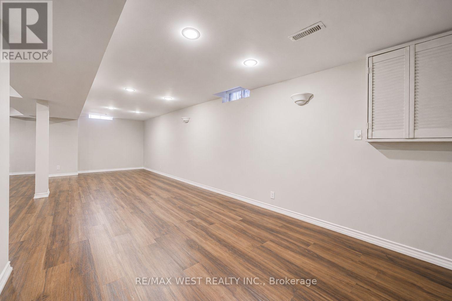 8 Ballycastle Crescent, Brampton, Ontario  L6Z 2V5 - Photo 35 - W13661204