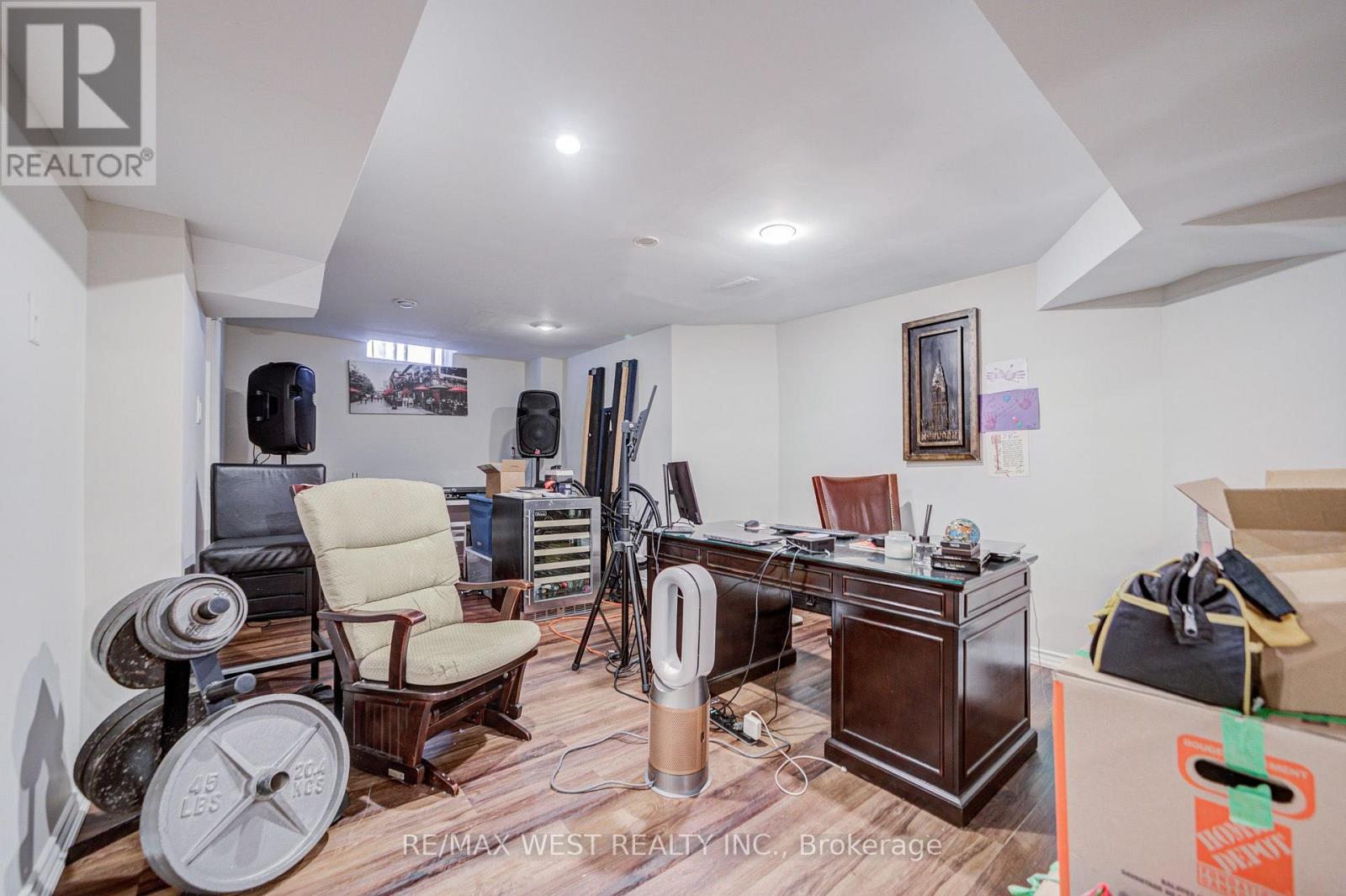 8 Ballycastle Crescent, Brampton, Ontario  L6Z 2V5 - Photo 42 - W13661204