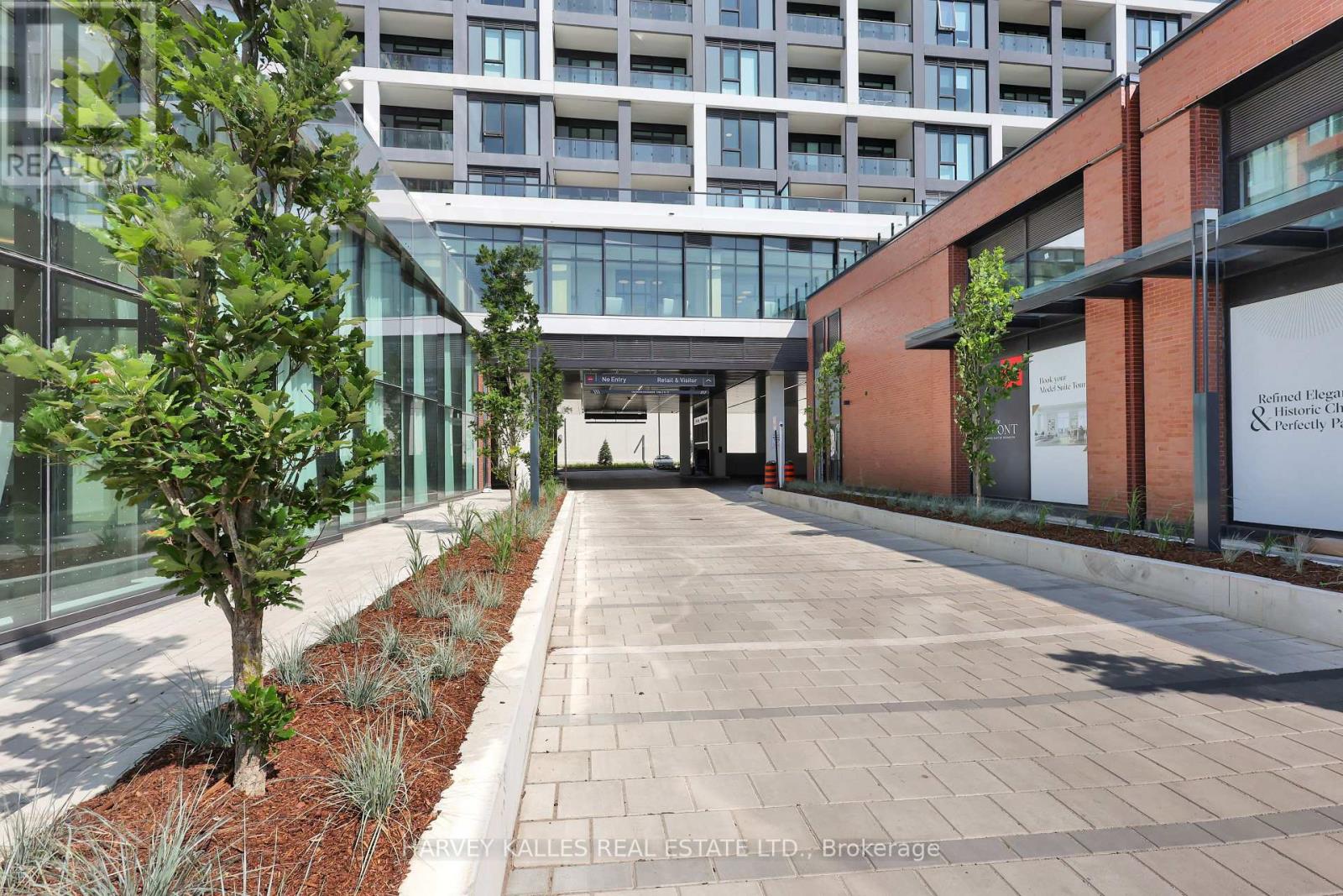 Ph2 - 858 Dupont Street, Toronto, Ontario  M6C 0C1 - Photo 2 - W13661210