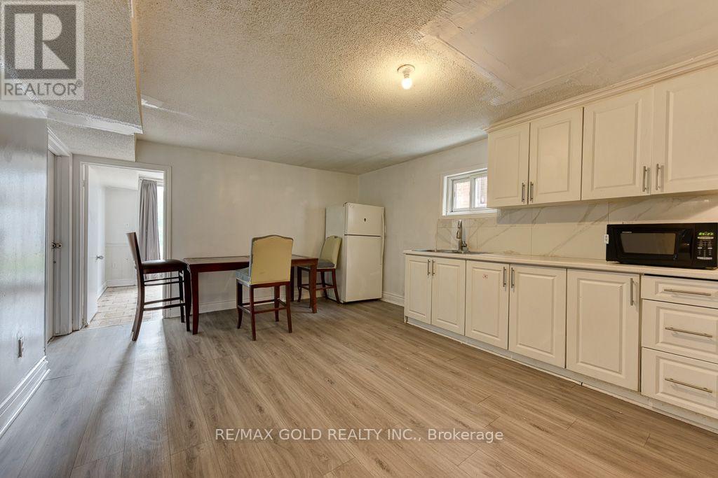 22 Kittiwake Avenue, Toronto, Ontario  M9V 4P6 - Photo 35 - W13661222