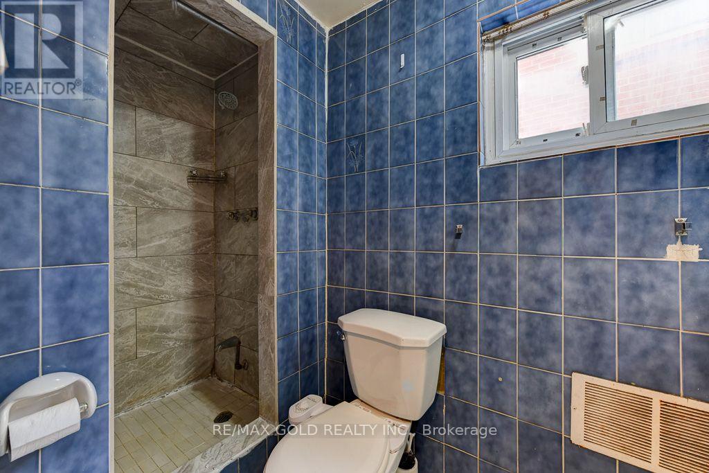 22 Kittiwake Avenue, Toronto, Ontario  M9V 4P6 - Photo 39 - W13661222