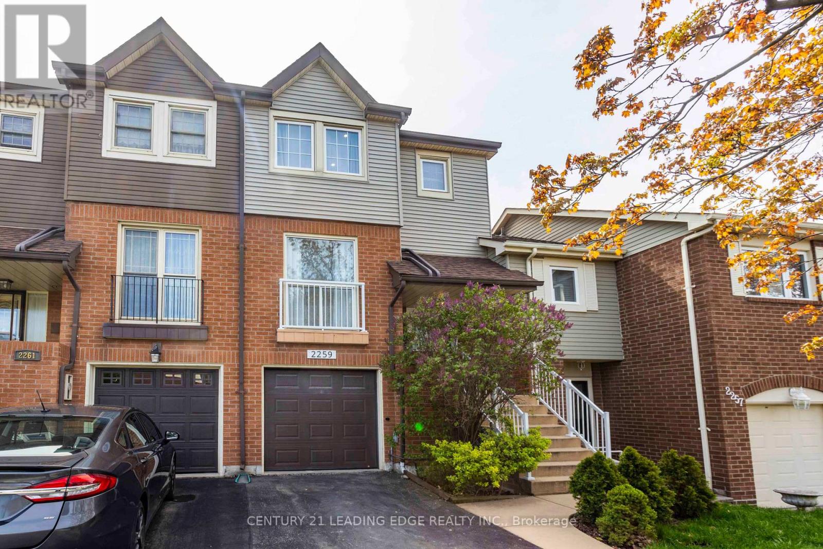 2259 MUNN'S AVENUE, Oakville, Ontario