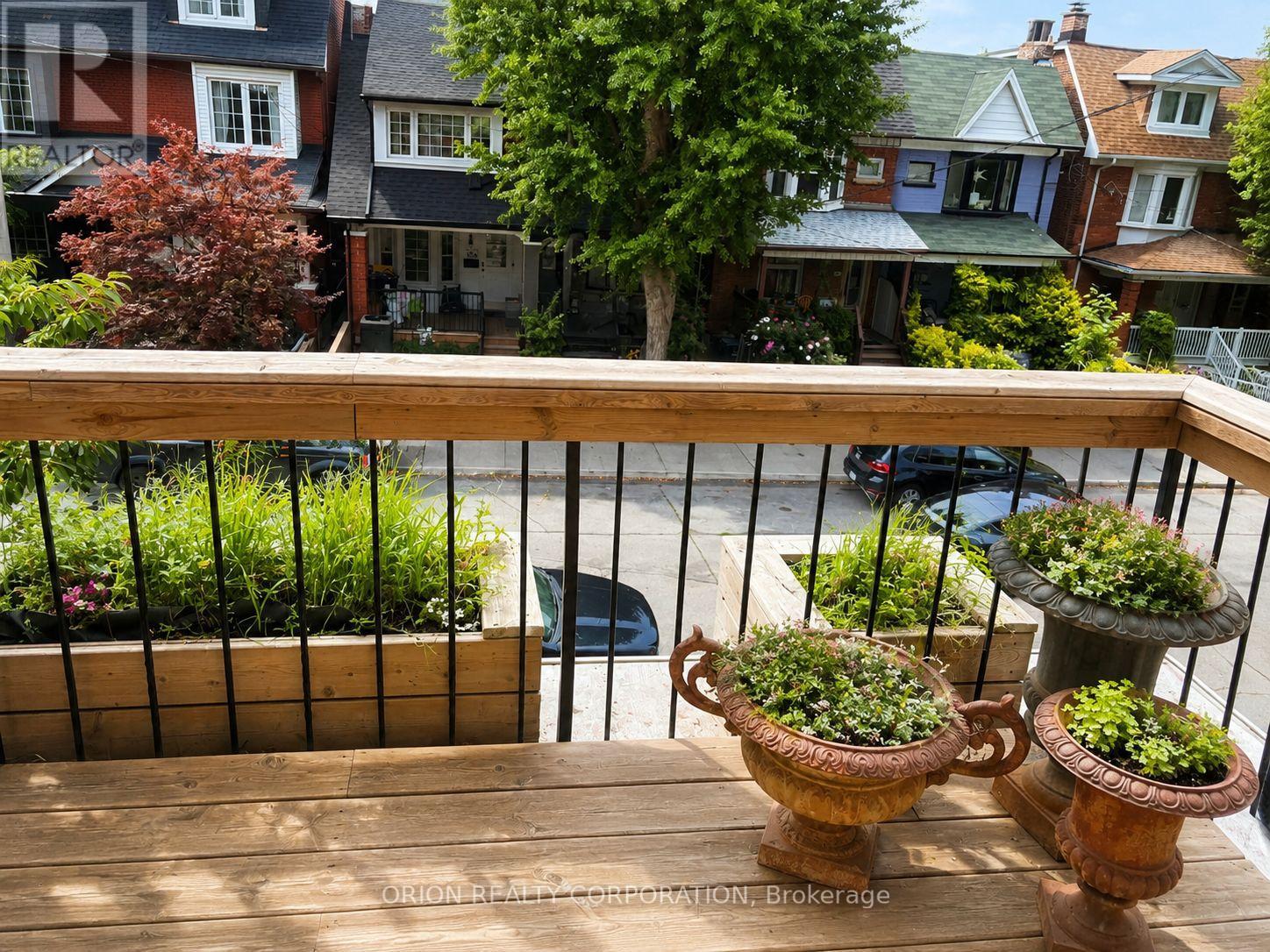 1 - 183 Essex Street, Toronto, Ontario  M6G 1T6 - Photo 12 - W13661320