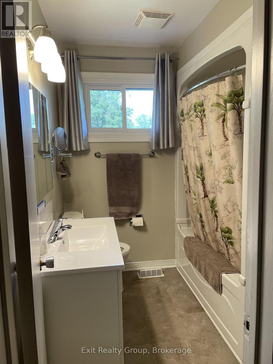 196 Elmwood Drive, Belleville, Ontario  K8N 4Z4 - Photo 17 - X13519076