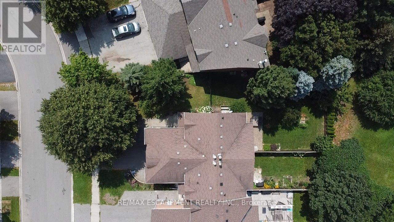 2549 Addingham Crescent, Oakville, Ontario  L6J 7K7 - Photo 31 - W13656014