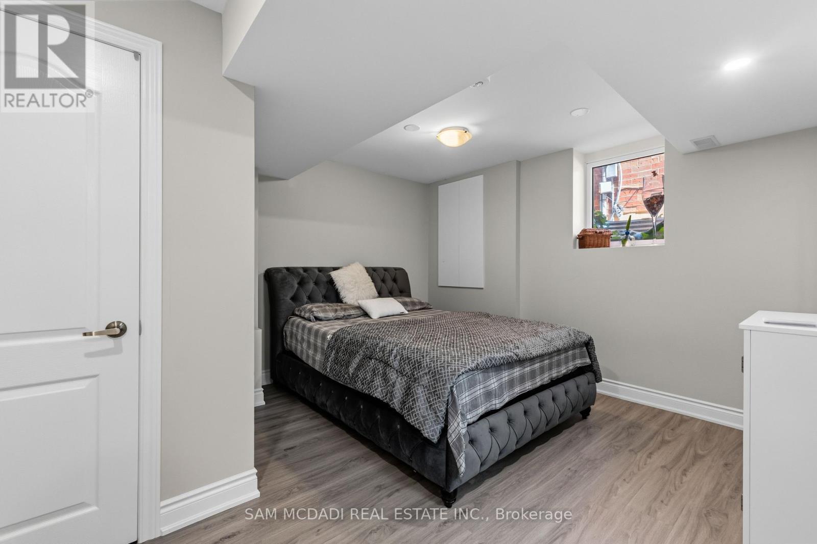 Bsmt - 1220 Field Drive, Milton, Ontario  L9T 6G4 - Photo 11 - W13660032