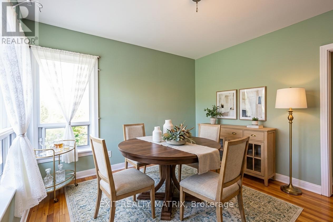 552 Dunbrack Street, Ottawa, Ontario  K1K 1J5 - Photo 11 - X13602446