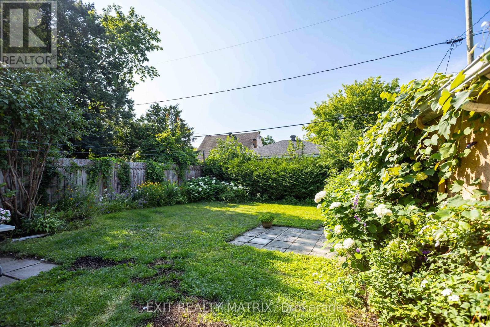 552 Dunbrack Street, Ottawa, Ontario  K1K 1J5 - Photo 39 - X13602446