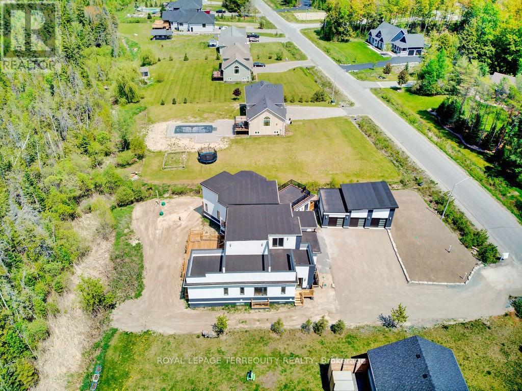 9 Rustlewood Avenue, Kawartha Lakes, Ontario  L0A 1A0 - Photo 33 - X13661272