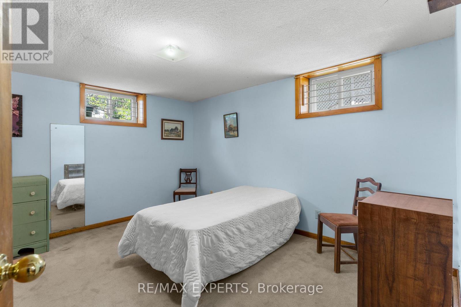 5583 Hillside Avenue, Niagara Falls, Ontario  L2G 4T8 - Photo 34 - X13661316