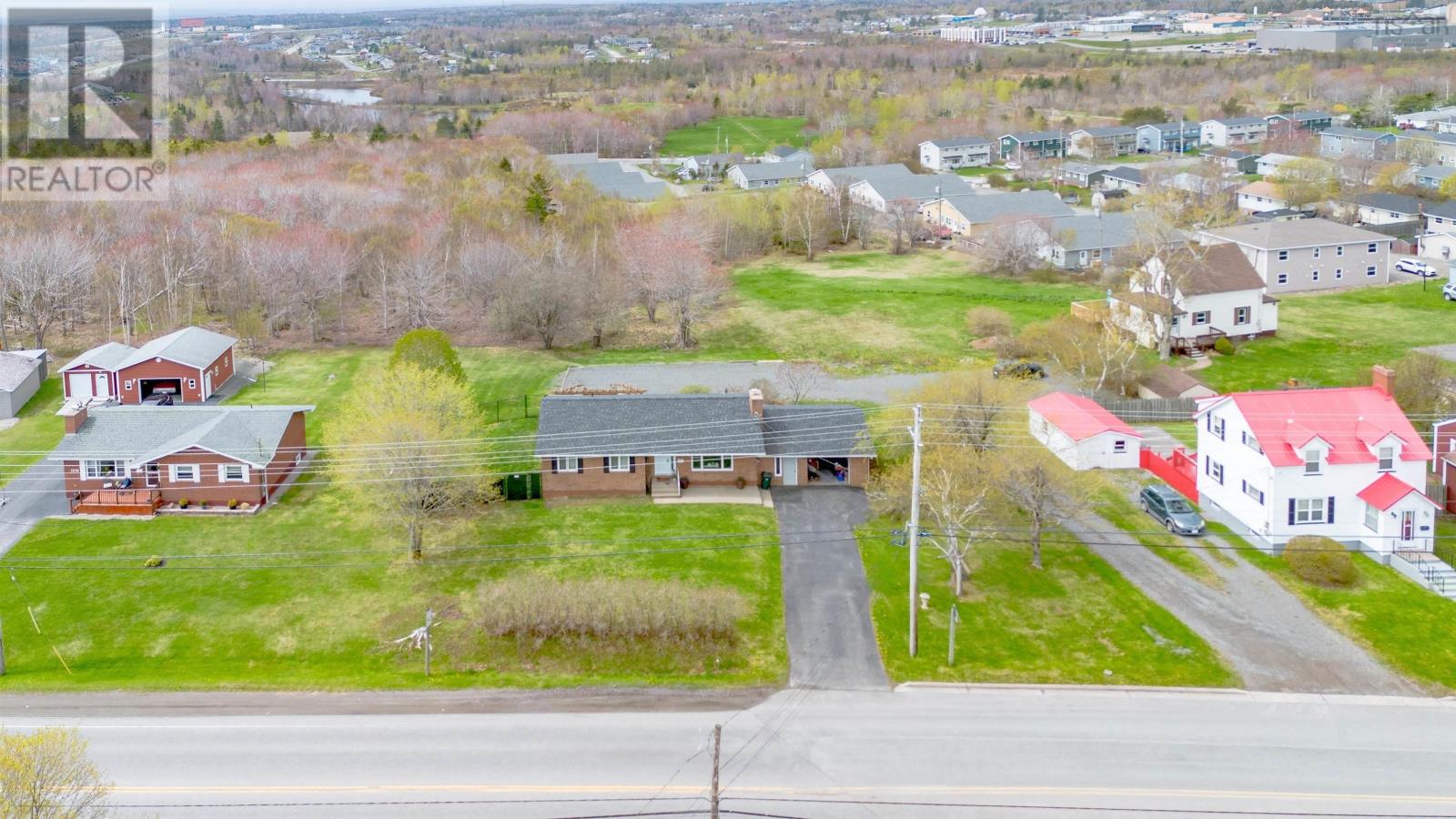 1242 George Street, Sydney, Nova Scotia  B1P 1N2 - Photo 20 - 202611689