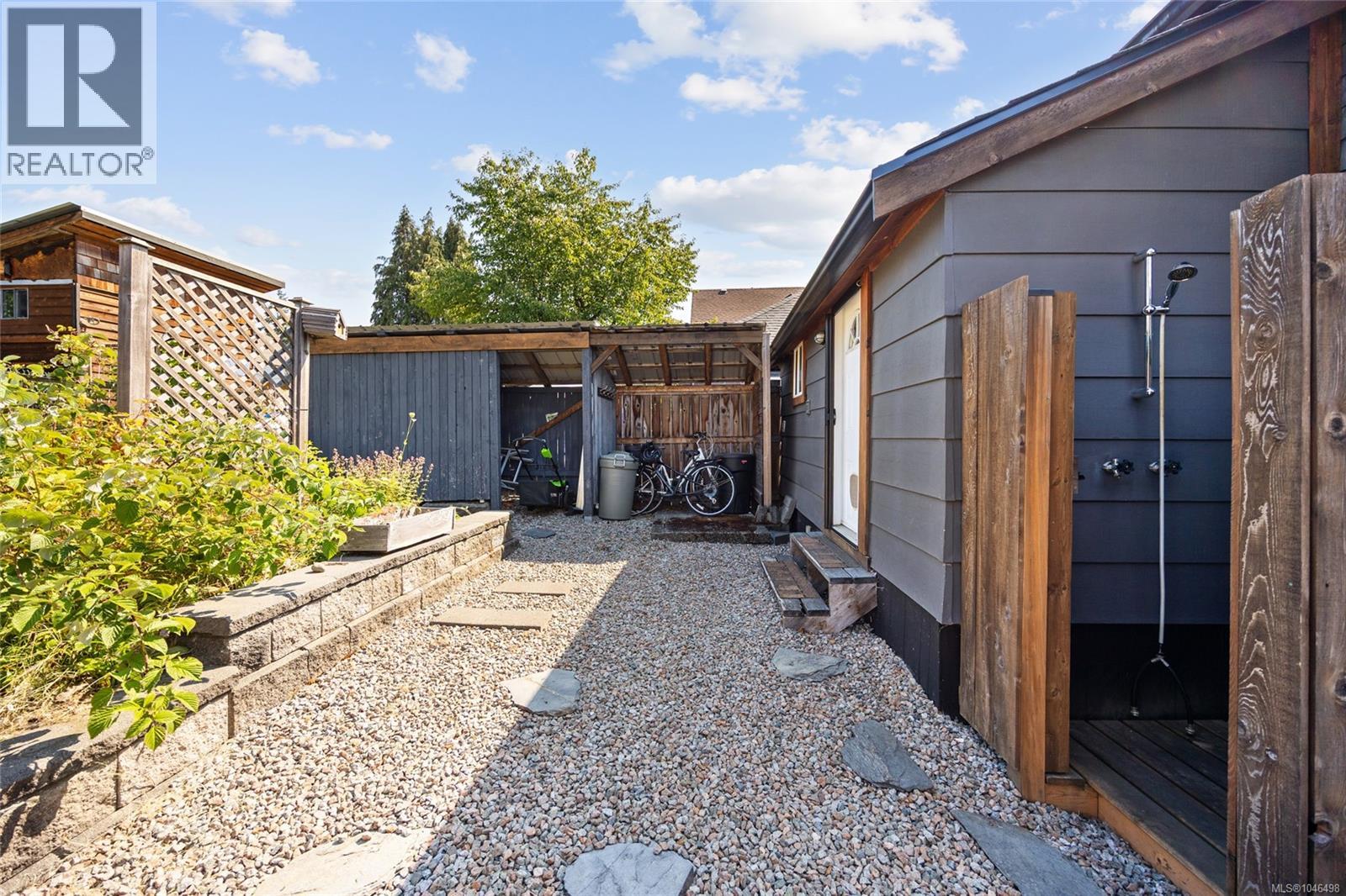 2724 Penrith Ave, Cumberland, British Columbia  V0R 1S0 - Photo 27 - 1046498