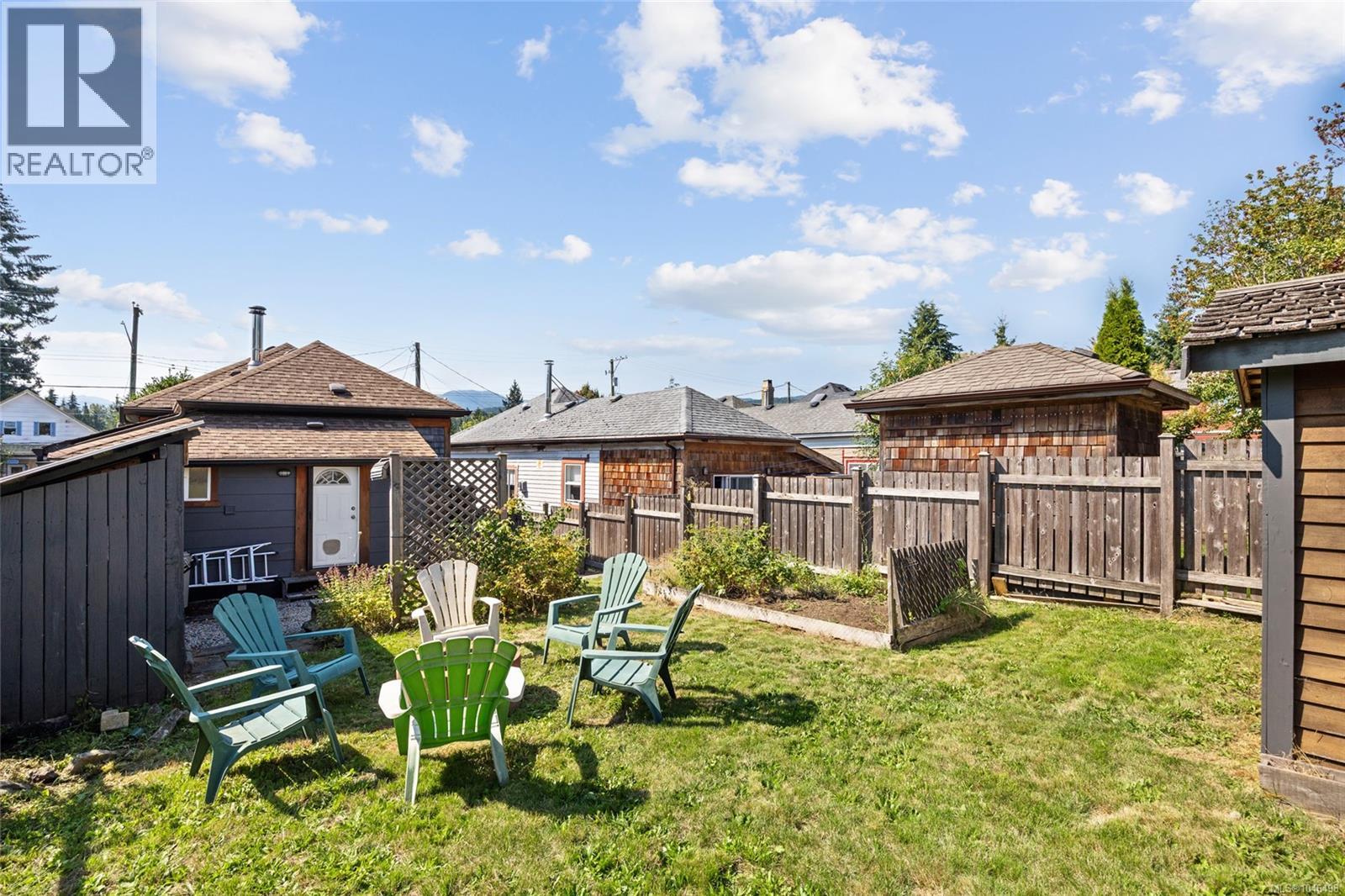 2724 Penrith Ave, Cumberland, British Columbia  V0R 1S0 - Photo 29 - 1046498