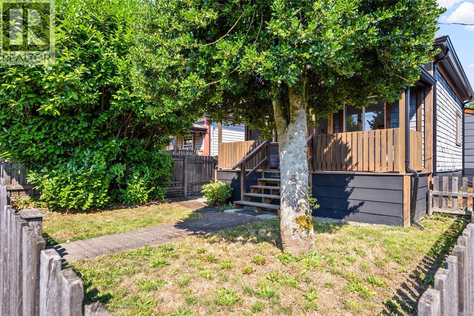2724 Penrith Ave, Cumberland, British Columbia  V0R 1S0 - Photo 32 - 1046498