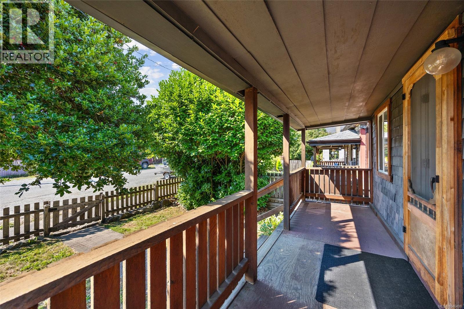 2724 Penrith Ave, Cumberland, British Columbia  V0R 1S0 - Photo 33 - 1046498