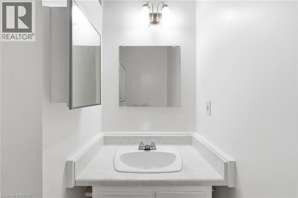 86 Sanford Avenue S Unit# 1, Hamilton, Ontario  L8M 2G8 - Photo 23 - 40847721